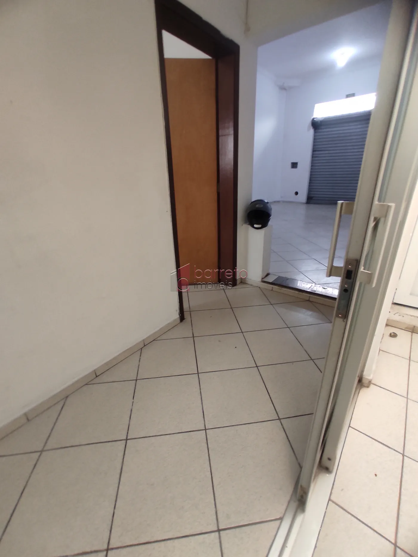 SALÃO COMERCIAL PARA LOCAÇÃO E VENDA NA PONTE SÃO JOÃO – JUNDIAÍ/SP