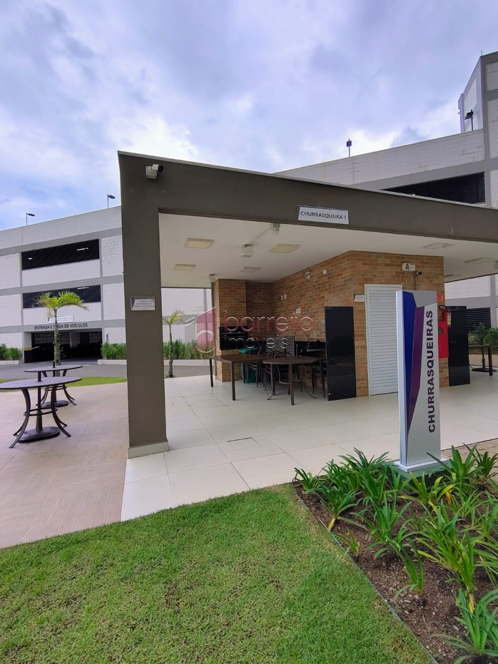 APARTAMENTO  PARA LOCAÇÃO E VENDA NO CONDOMÍNIO TORRES DE OZANAN – JUNDIAÍ/SP