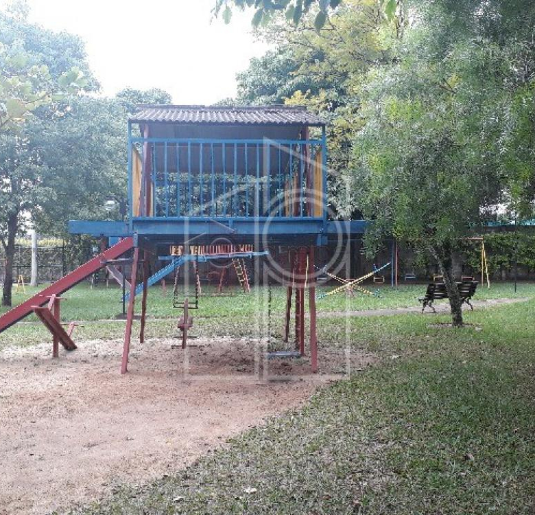 APARTAMENTO À VENDA NO CONDOMÍNIO PARQUE DAS FLORES – JARDIM PITANGUEIRAS EM JUNDIAÍ/SP