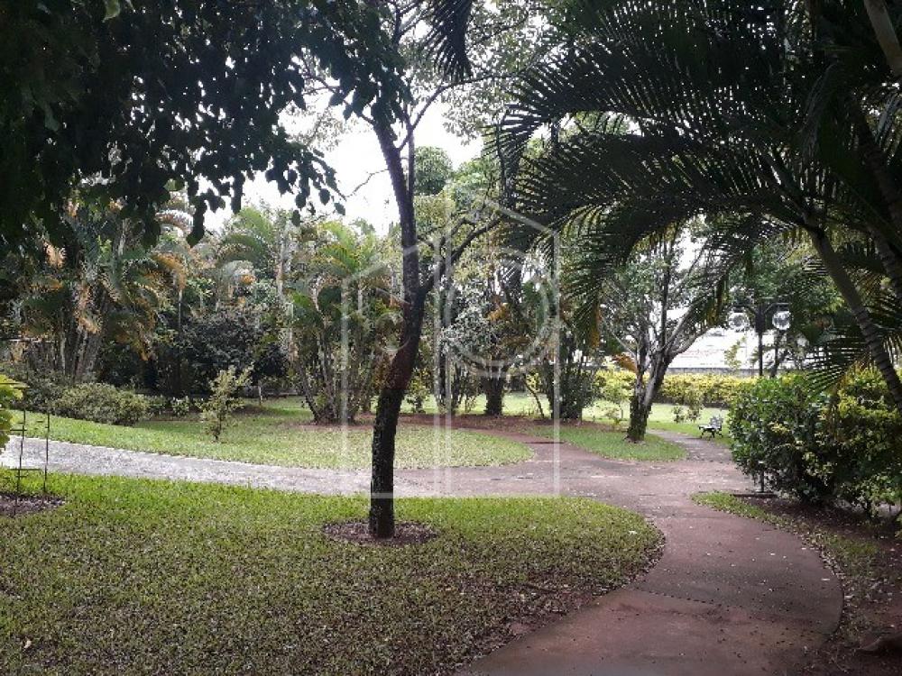 APARTAMENTO À VENDA NO CONDOMÍNIO PARQUE DAS FLORES – JARDIM PITANGUEIRAS EM JUNDIAÍ/SP