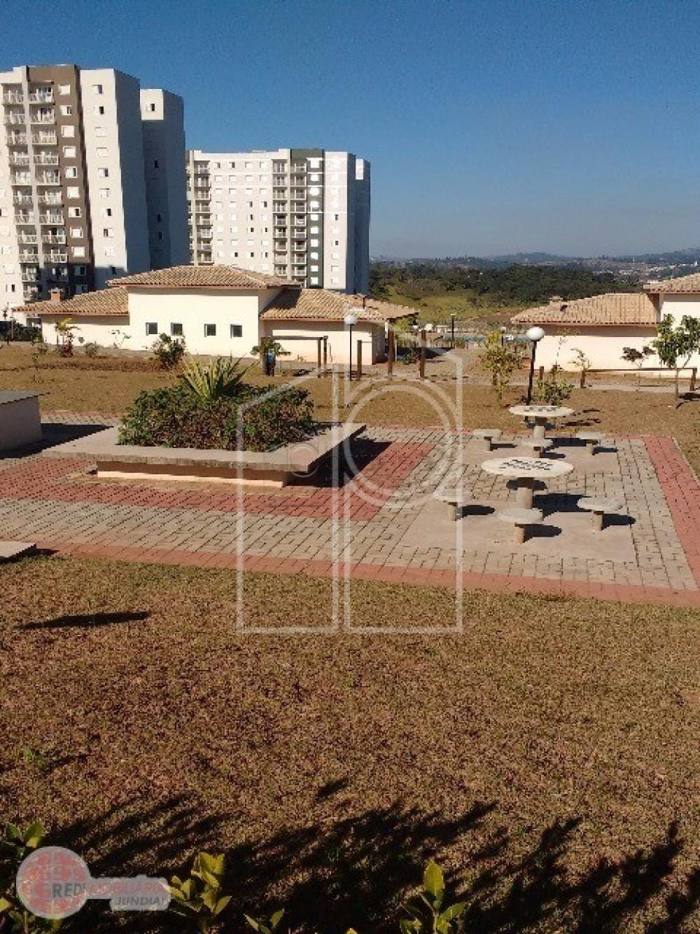 APARTAMENTO SEMI MOBILIADO PARA LOCAÇÃO NO CONDOMÍNIO JARDIM CONQUISTA – JUNDIAÍ/SP