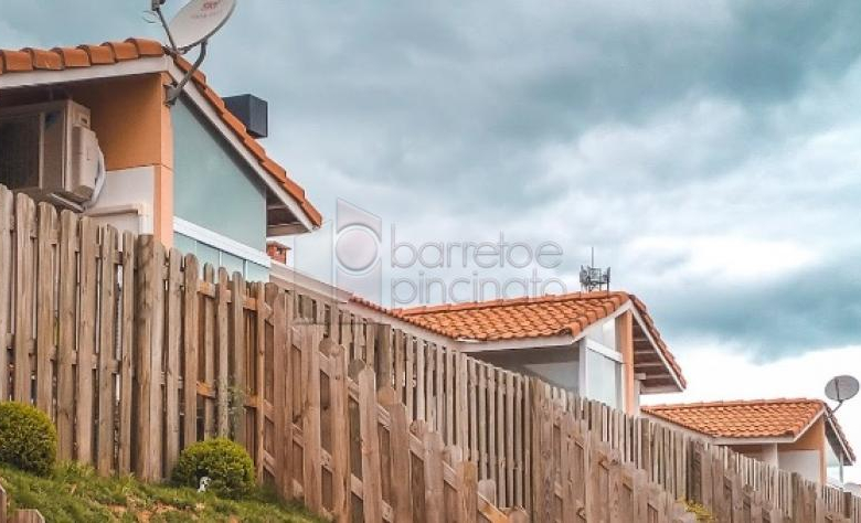 CASA MOBILIADA PARA LOCAÇÃO NO CONDOMÍNIO CASAS DA TOSCANA – JUNDIAÍ/SP