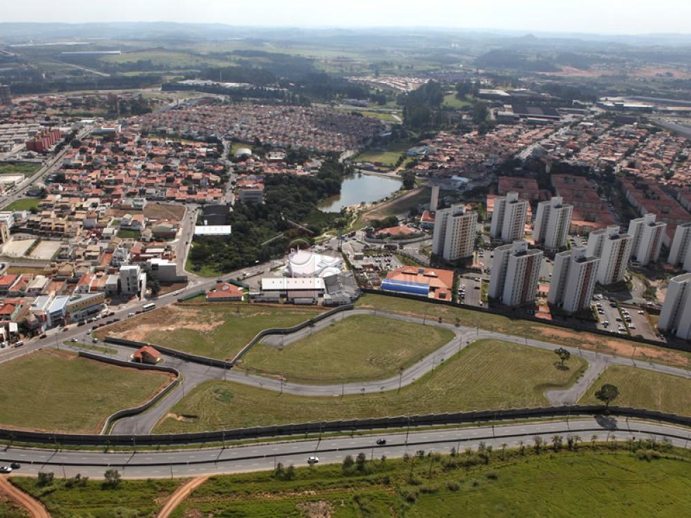 TERRENO PLANO À VENDA NO CONDOMÍNIO QUINTA DAS ATÍRIAS EM JUNDIAÍ/SP