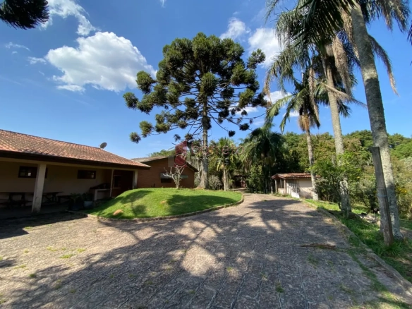 SÍTIO SEMI MOBILIADO PARA LOCAÇÃO OU VENDA NO BAIRRO SANTA CLARA – JUNDIAÍ/SP