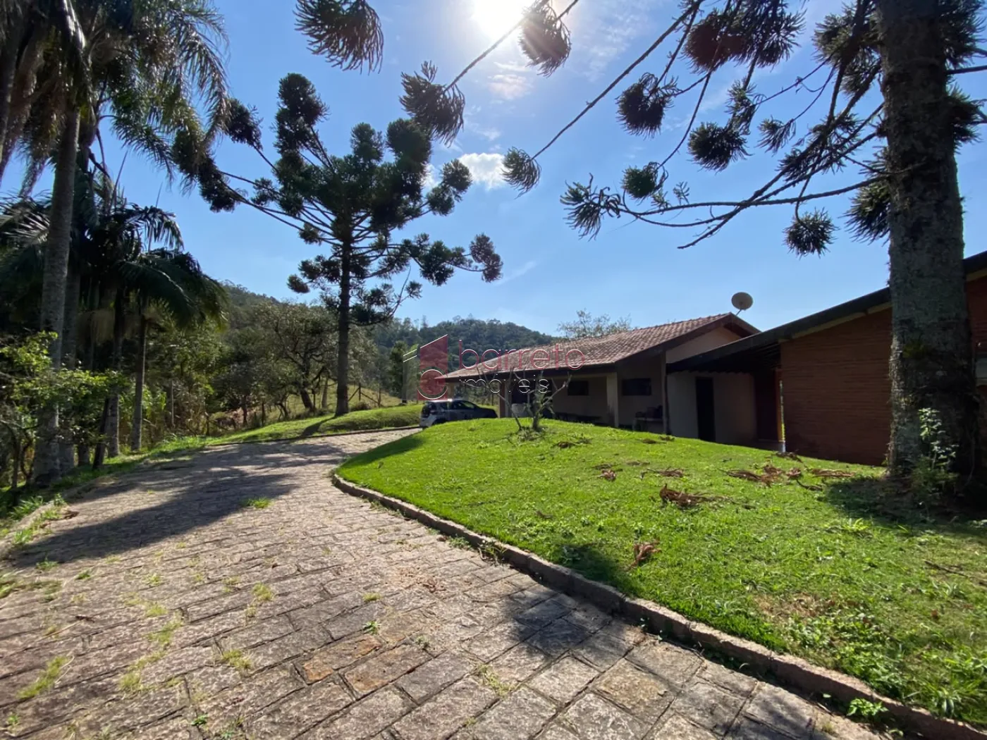 SÍTIO SEMI MOBILIADO PARA LOCAÇÃO NO BAIRRO SANTA CLARA – JUNDIAÍ SP