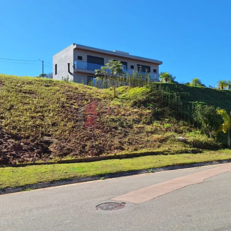 TERRENO À VENDA NO CONDOMÍNIO TERRAS DO CAXAMBU EM JUNDIAÍ/SP