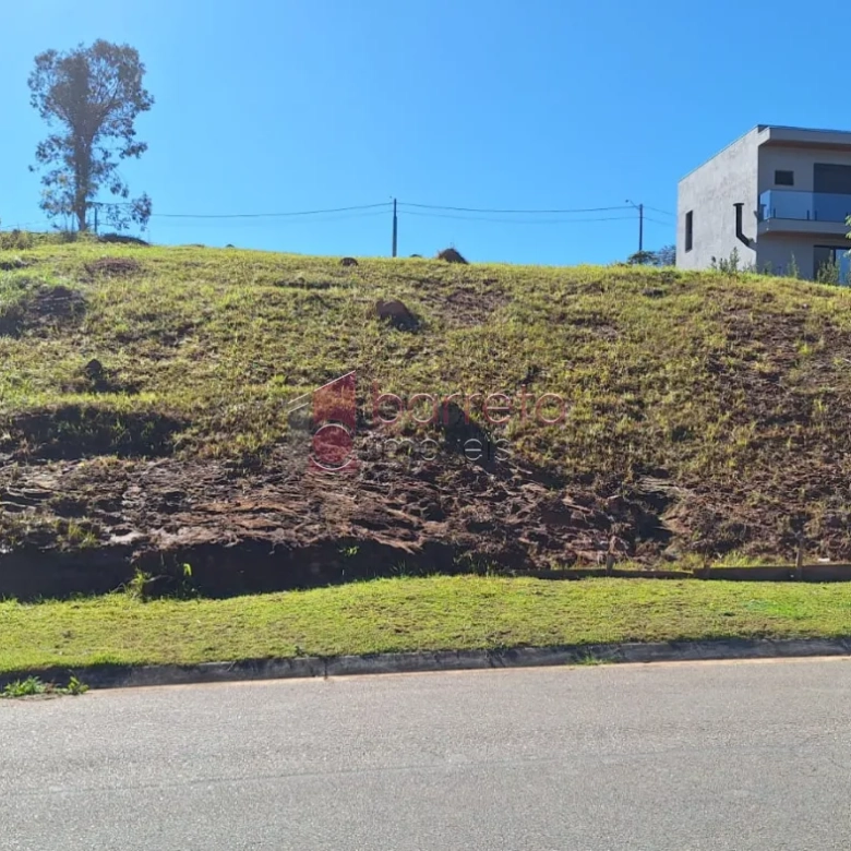 TERRENO À VENDA NO CONDOMÍNIO TERRAS DO CAXAMBU EM JUNDIAÍ/SP