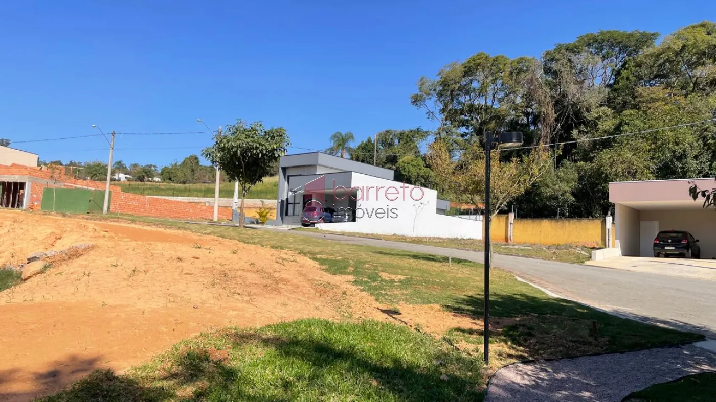 TERRENO DE 262 M² À VENDA NO CONDOMÍNIO VILLA GIARDINO NO BAIRRO JARDIM QUINTAS DAS VIDEIRAS EM JUNDIAÍ/SP