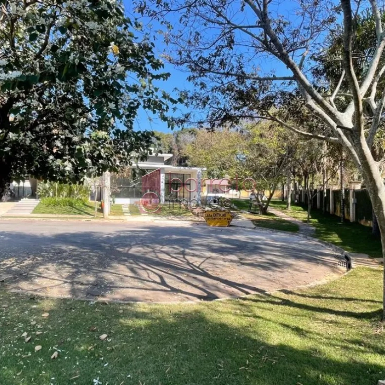 TERRENO DE 262 M² À VENDA NO CONDOMÍNIO VILLA GIARDINO NO BAIRRO JARDIM QUINTAS DAS VIDEIRAS EM JUNDIAÍ/SP