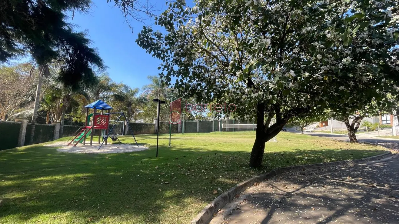 TERRENO DE 262 M² À VENDA NO CONDOMÍNIO VILLA GIARDINO NO BAIRRO JARDIM QUINTAS DAS VIDEIRAS EM JUNDIAÍ/SP