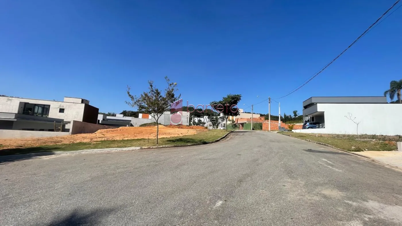 TERRENO DE 262 M² À VENDA NO CONDOMÍNIO VILLA GIARDINO NO BAIRRO JARDIM QUINTAS DAS VIDEIRAS EM JUNDIAÍ/SP