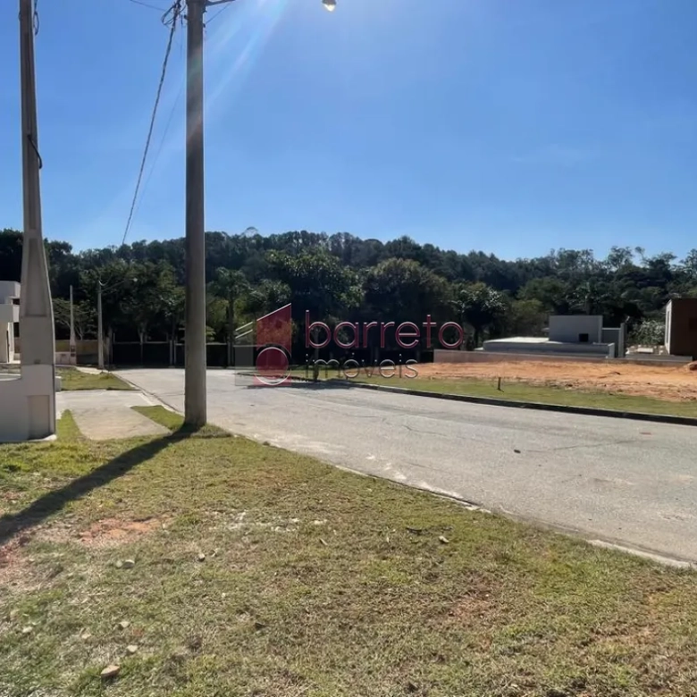 TERRENO DE 262 M² À VENDA NO CONDOMÍNIO VILLA GIARDINO NO BAIRRO JARDIM QUINTAS DAS VIDEIRAS EM JUNDIAÍ/SP