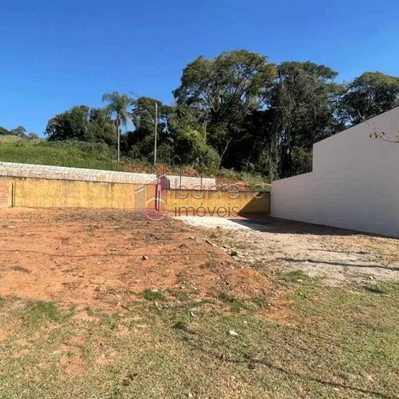 TERRENO DE 262 M² À VENDA NO CONDOMÍNIO VILLA GIARDINO NO BAIRRO JARDIM QUINTAS DAS VIDEIRAS EM JUNDIAÍ/SP