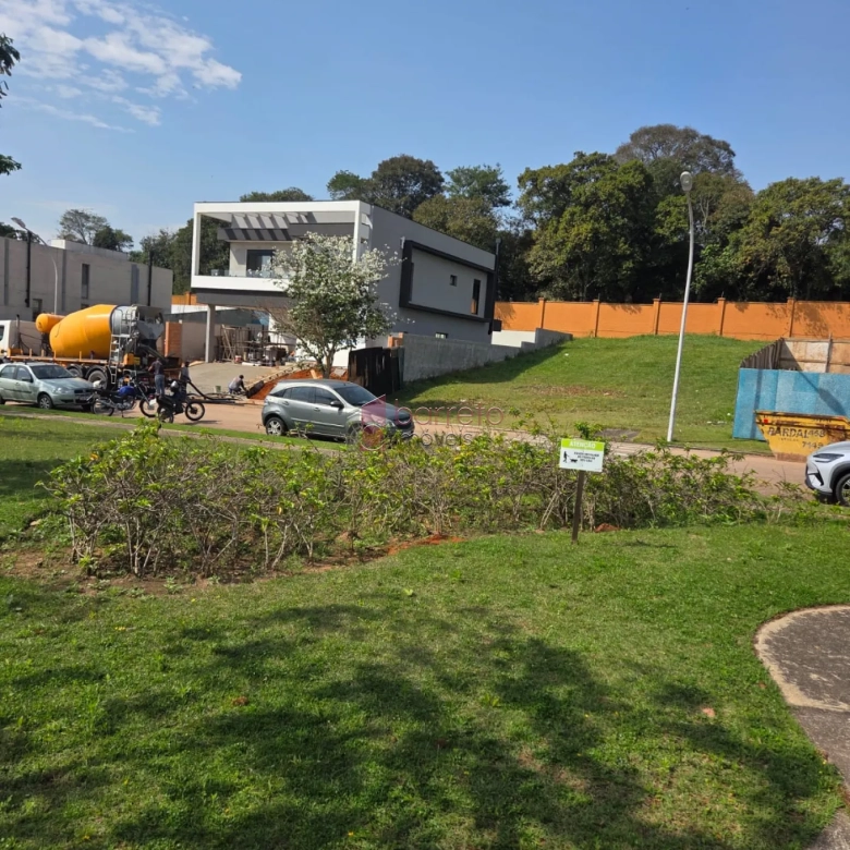 TERRENO À VENDA NO CONDOMÍNIO ALPHAVILLE I EM JUNDIAÍ/SP