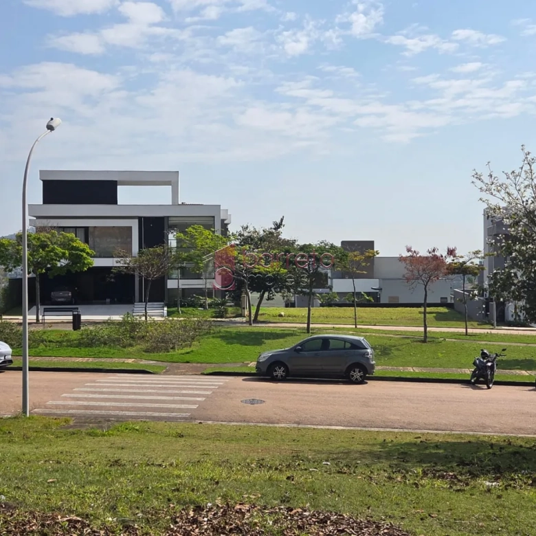 TERRENO À VENDA NO CONDOMÍNIO ALPHAVILLE I EM JUNDIAÍ/SP