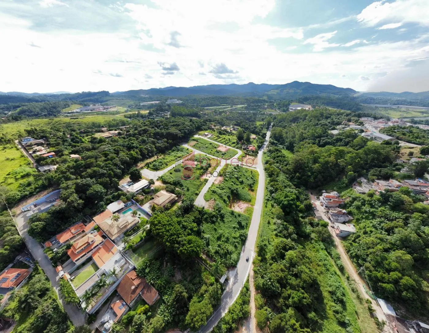 TERRENO À VENDA NO LOTEAMENTO VIVACE DOURADOS EM JUNDIAÍ/SP