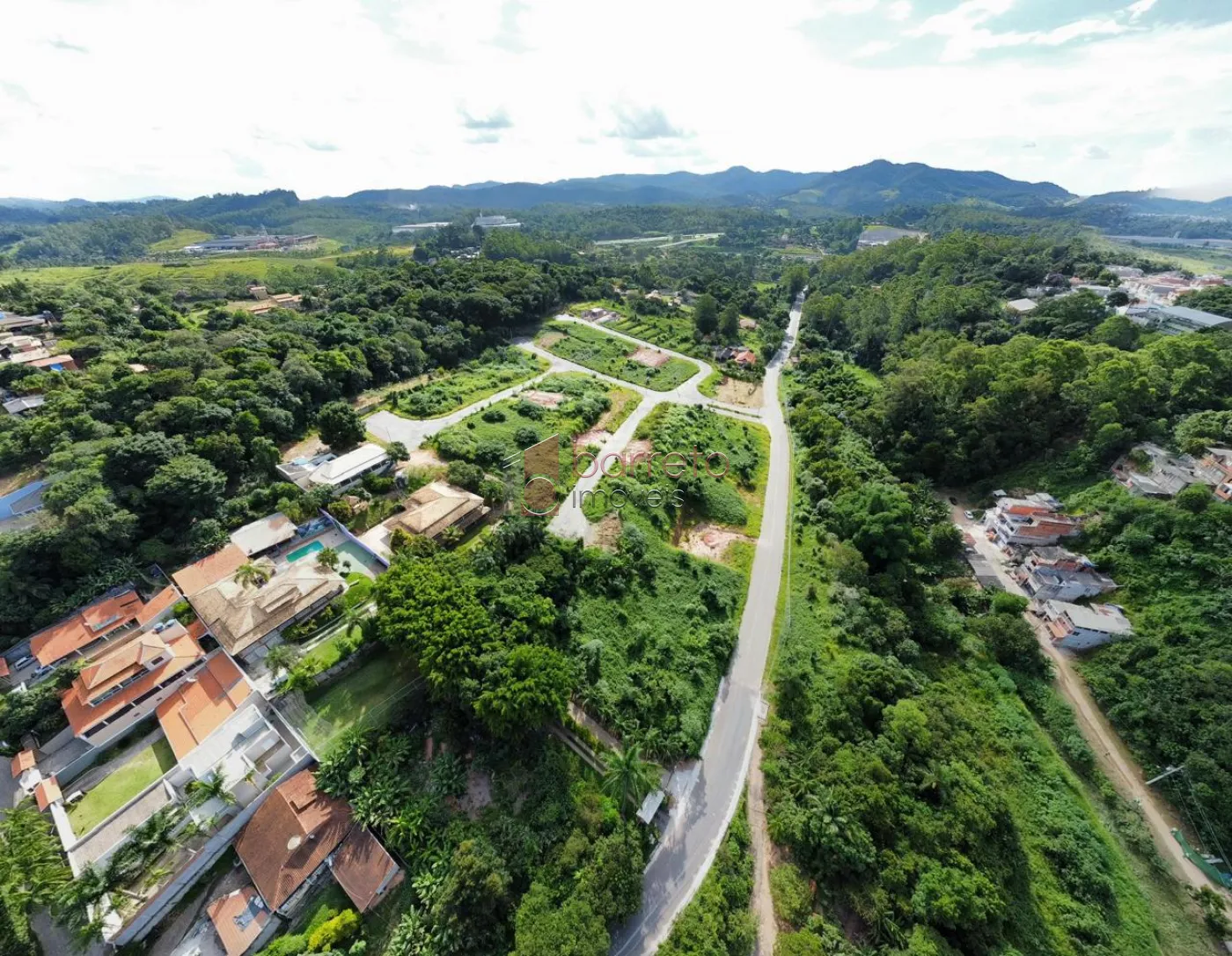 TERRENO À VENDA NO LOTEAMENTO VIVACE DOURADOS EM JUNDIAÍ/SP
