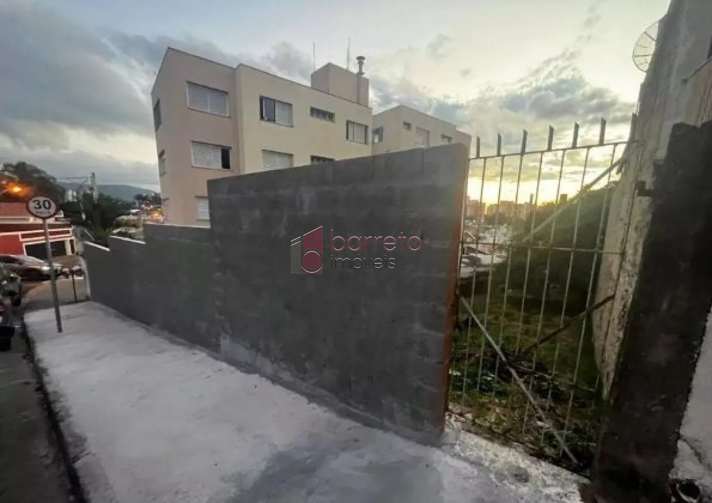 TERRENO À VENDA NO JARDIM MORUMBI EM JUNDIAÍ/SP