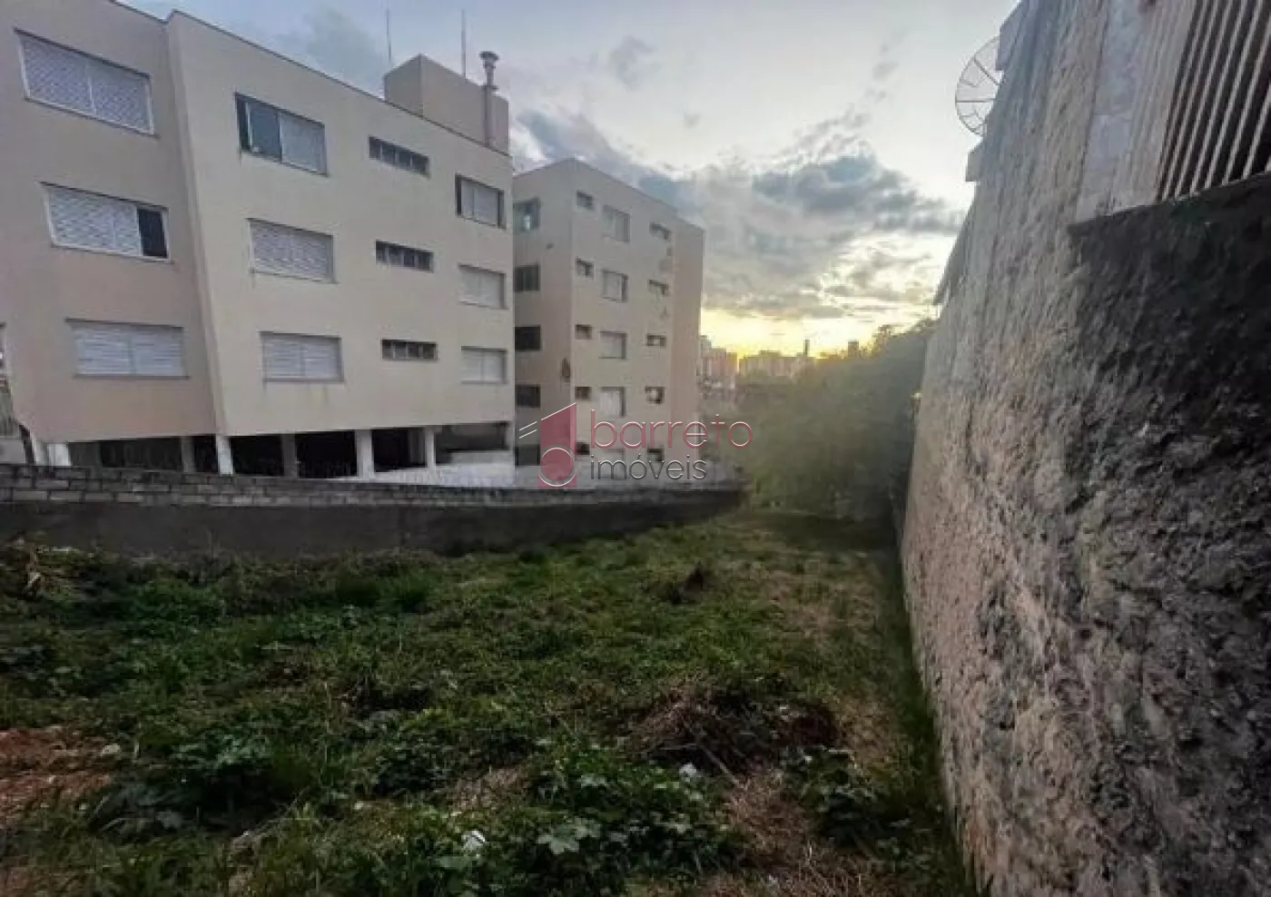 TERRENO À VENDA NO JARDIM MORUMBI EM JUNDIAÍ/SP