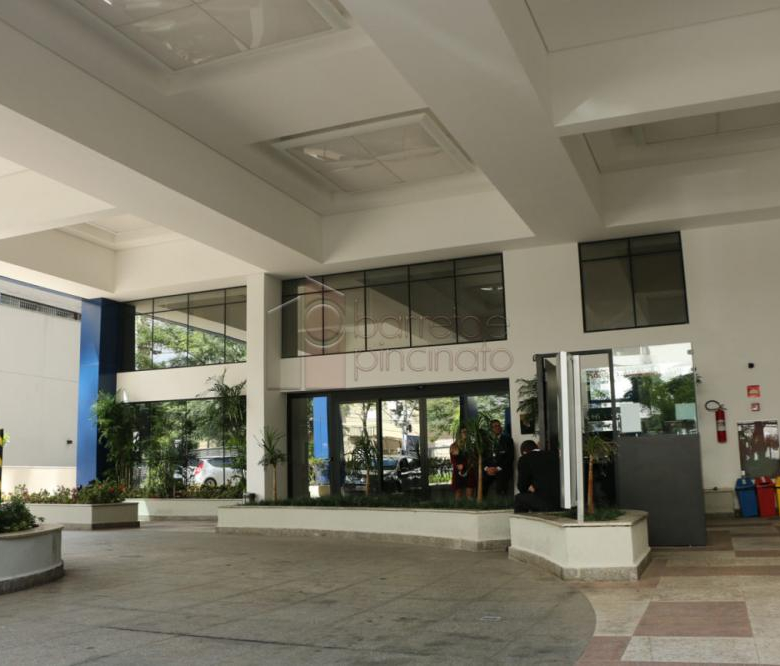 SALA COMERCIAL À VENDA NO CONDOMÍNIO UFFIZI MEDICAL & BUSINESS CENTER NO CENTRO DE JUNDIAÍ/SP