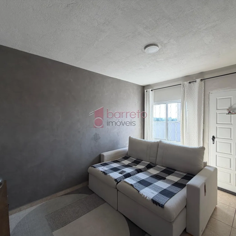 CASA TÉRREA COM 03 QUARTOS À VENDA NA VILA JERIVÁ – VÁRZEA PAULISTA/SP