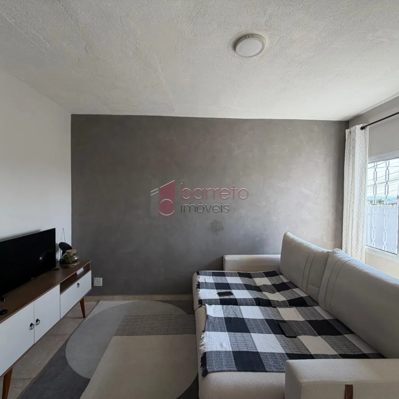 CASA TÉRREA COM 03 QUARTOS À VENDA NA VILA JERIVÁ – VÁRZEA PAULISTA/SP