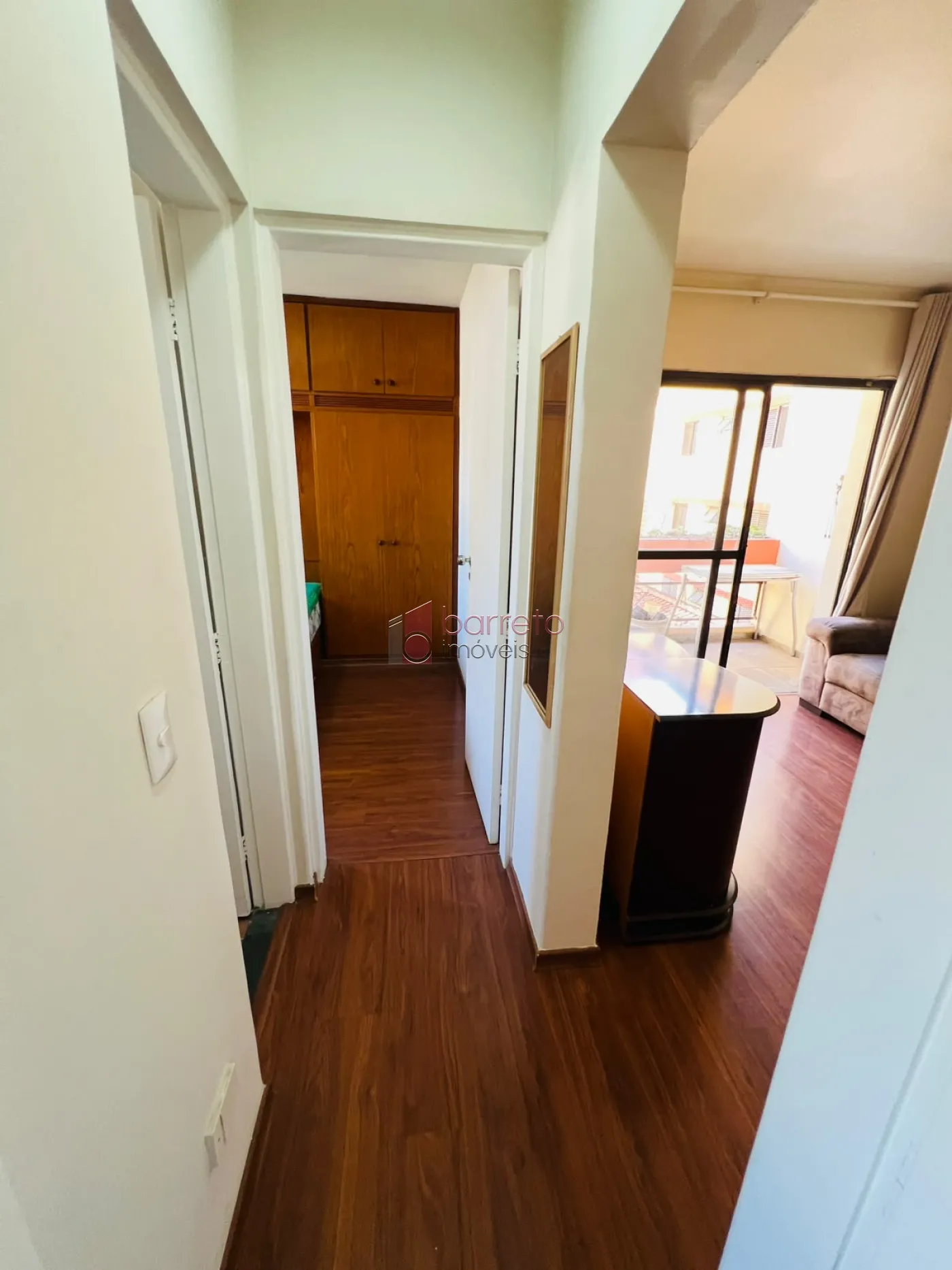 APARTAMENTO MOBILIADO PARA LOCAÇÃO NO CONDOMÍNIO ALPINO – JUNDIAÍ/SP