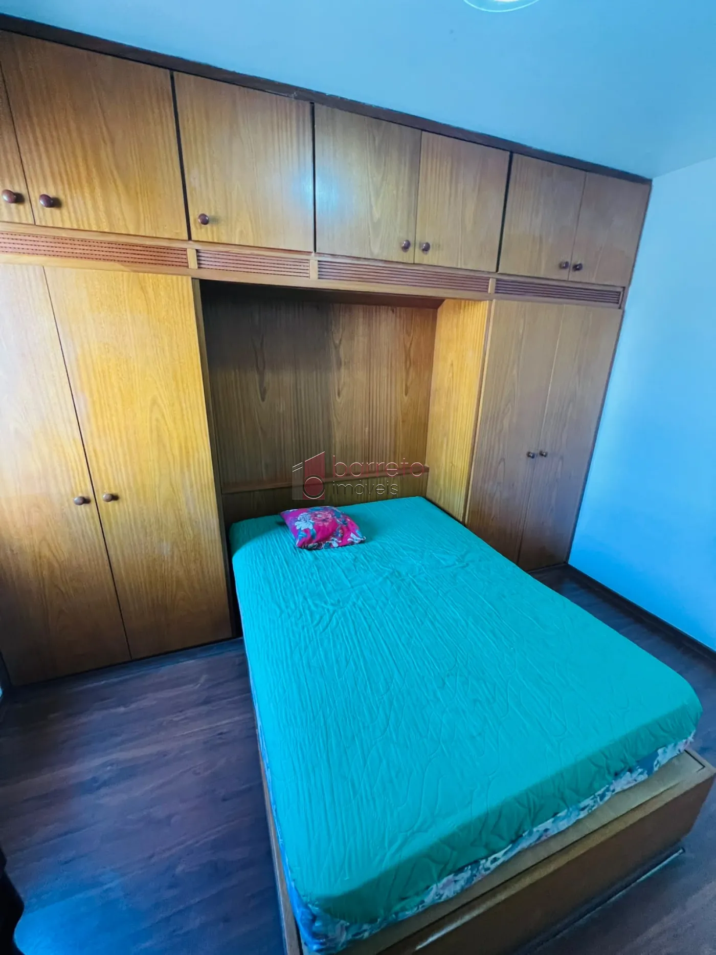 APARTAMENTO MOBILIADO PARA LOCAÇÃO NO CONDOMÍNIO ALPINO – JUNDIAÍ/SP