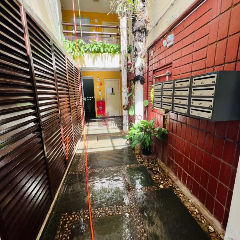 APARTAMENTO MOBILIADO PARA LOCAÇÃO NO CONDOMÍNIO ALPINO – JUNDIAÍ/SP