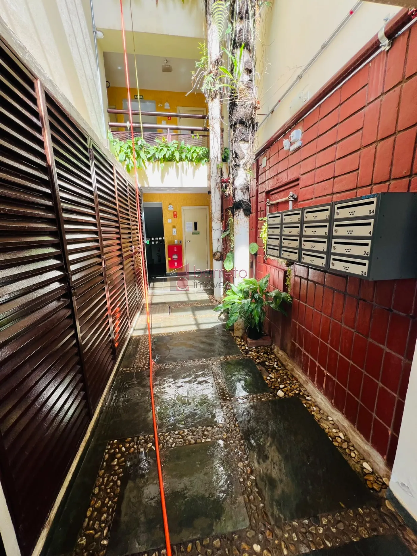 APARTAMENTO MOBILIADO PARA LOCAÇÃO NO CONDOMÍNIO ALPINO – JUNDIAÍ/SP