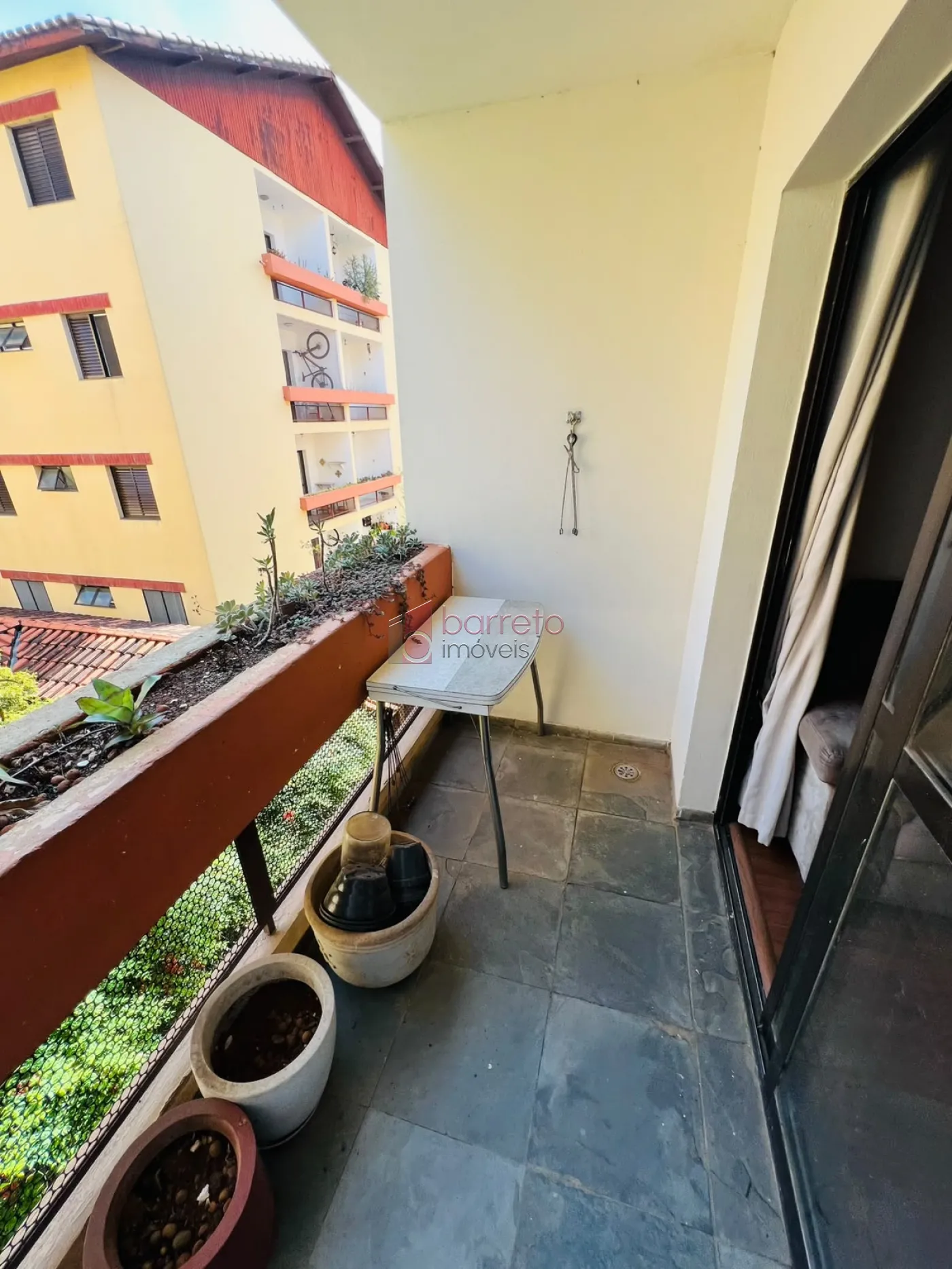 APARTAMENTO MOBILIADO PARA LOCAÇÃO NO CONDOMÍNIO ALPINO – JUNDIAÍ/SP