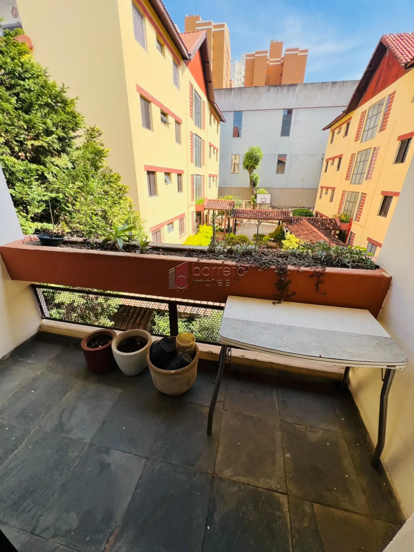 APARTAMENTO MOBILIADO PARA LOCAÇÃO NO CONDOMÍNIO ALPINO – JUNDIAÍ/SP