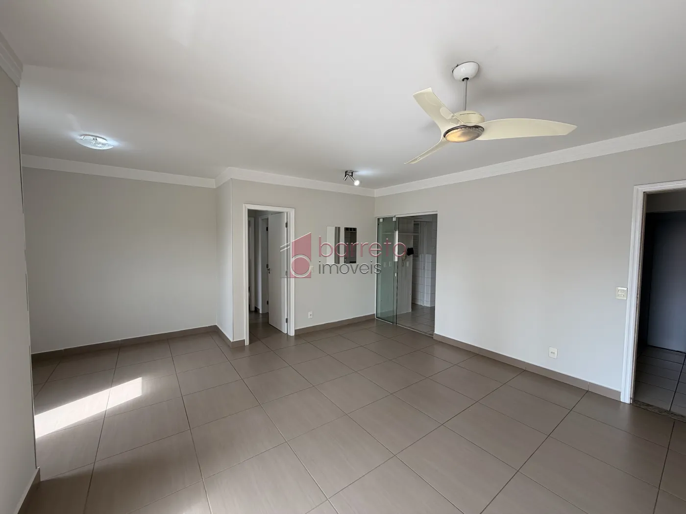 APARTAMENTO PARA LOCAÇÃO NO CONDOMÍNIO SPAZIO GUARANY – JUNDIAÍ/SP