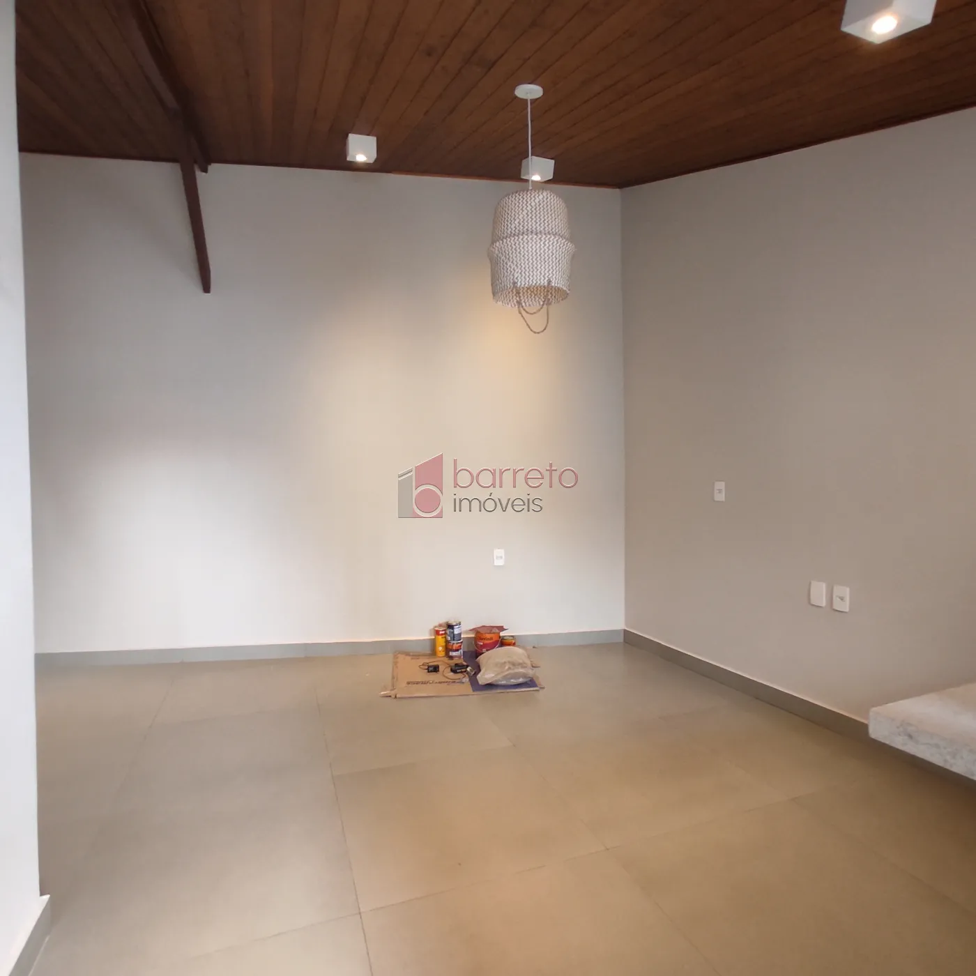 CASA COMERCIAL E RESIDENCIAL NO BAIRRO JARDIM PRIMAVERA – JUNDIAÍ/SP