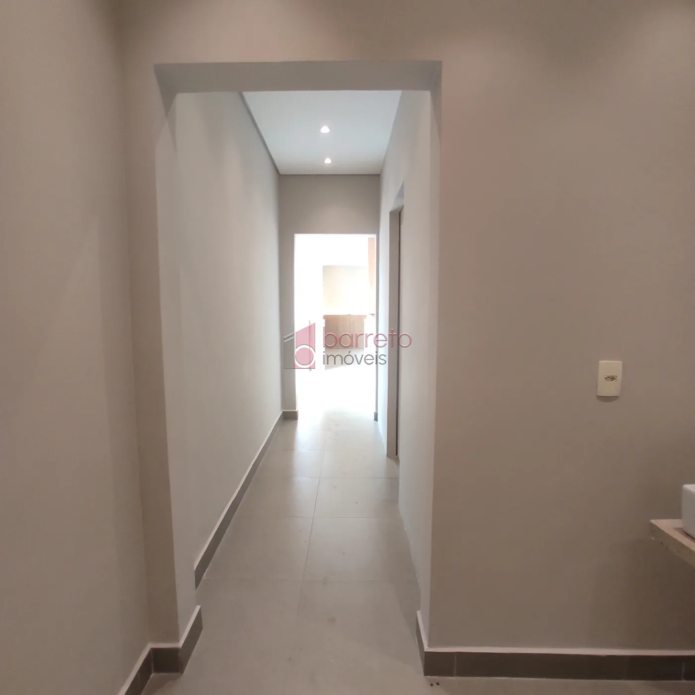CASA COMERCIAL E RESIDENCIAL NO BAIRRO JARDIM PRIMAVERA – JUNDIAÍ/SP