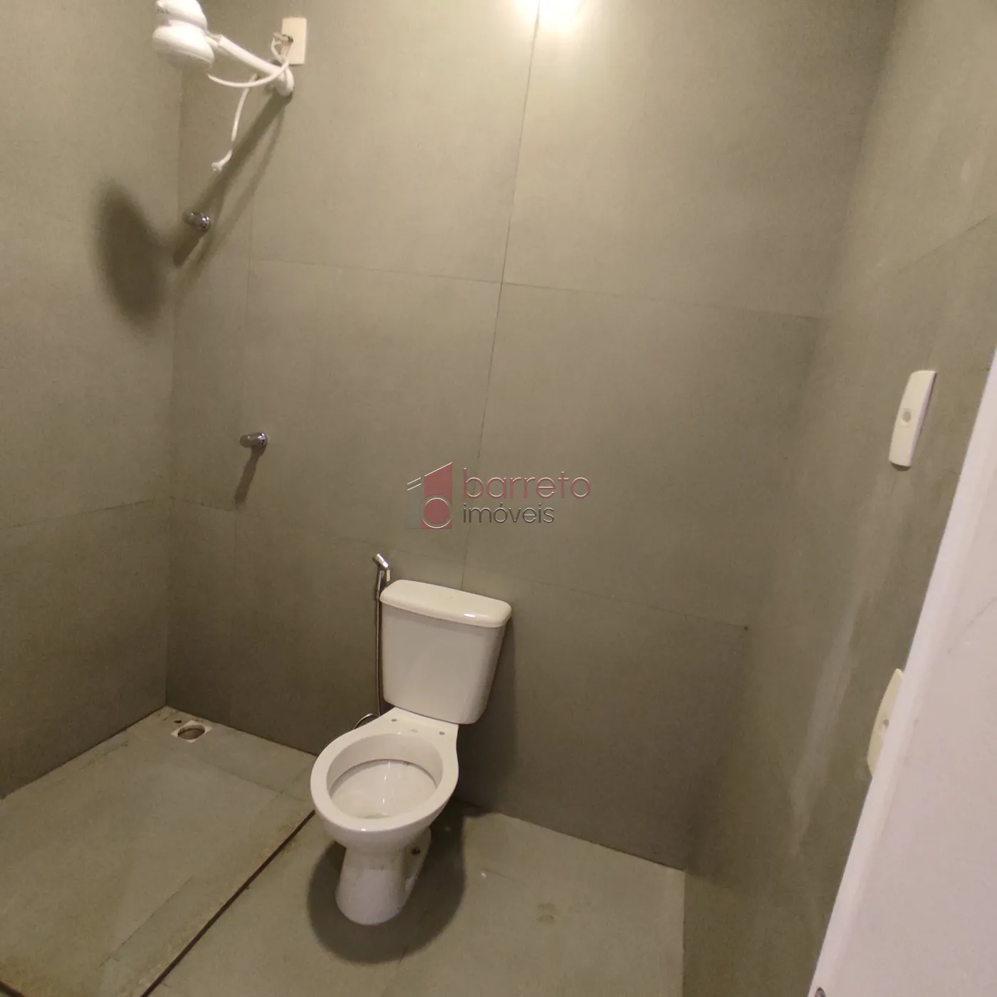 CASA COMERCIAL E RESIDENCIAL NO BAIRRO JARDIM PRIMAVERA – JUNDIAÍ/SP