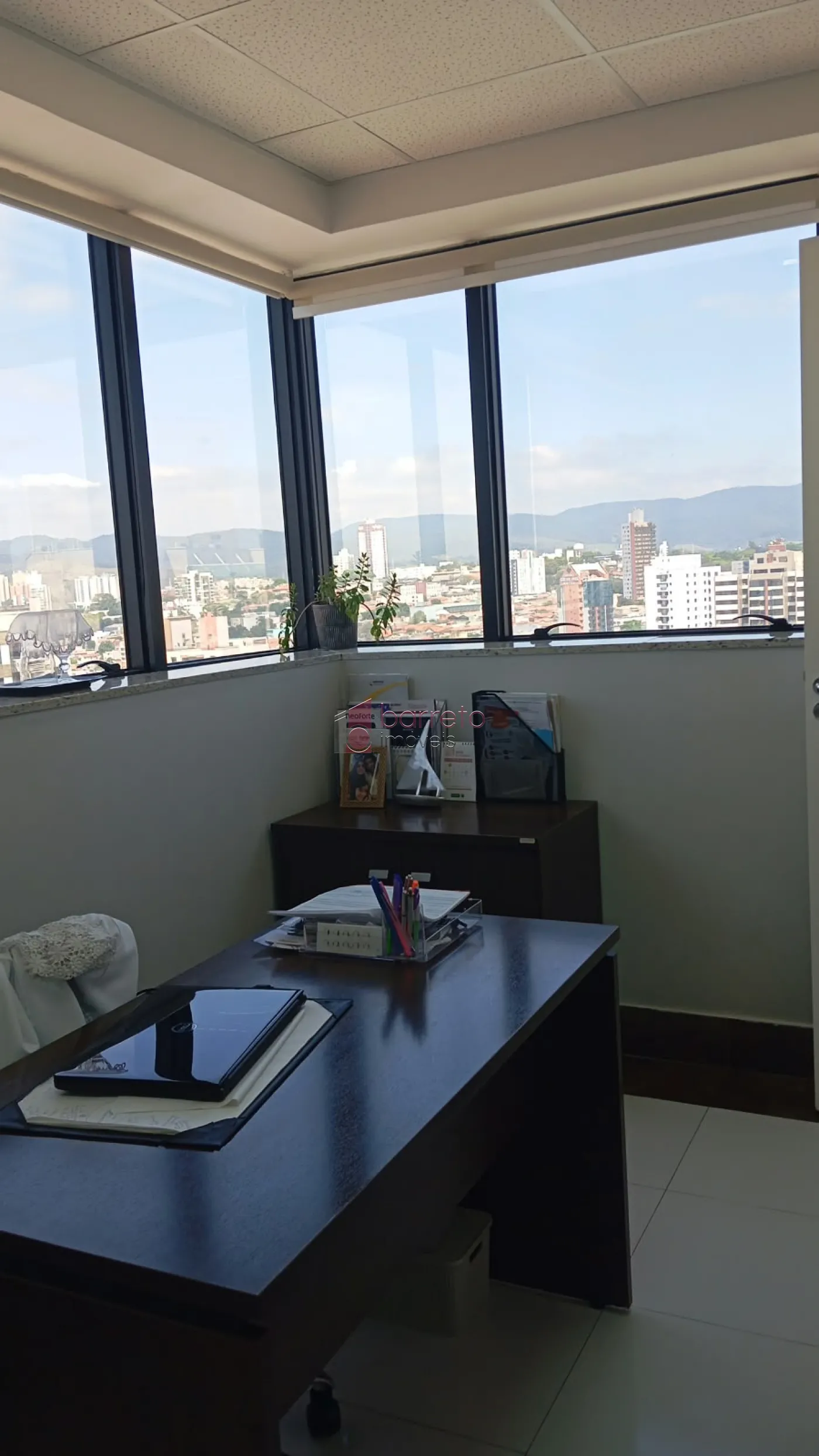 SALA COMERCIAL À VENDA NO EDIFÍCIO UFFIZI BUSINESS & MEDICAL CENTER – JUNDIAÍ/SP