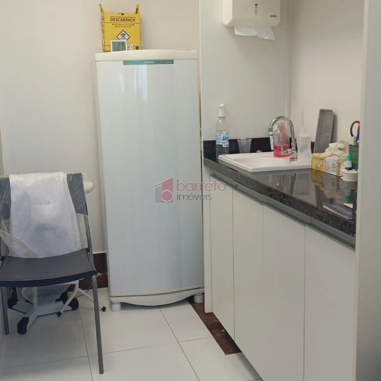 SALA COMERCIAL À VENDA NO EDIFÍCIO UFFIZI BUSINESS & MEDICAL CENTER – JUNDIAÍ/SP