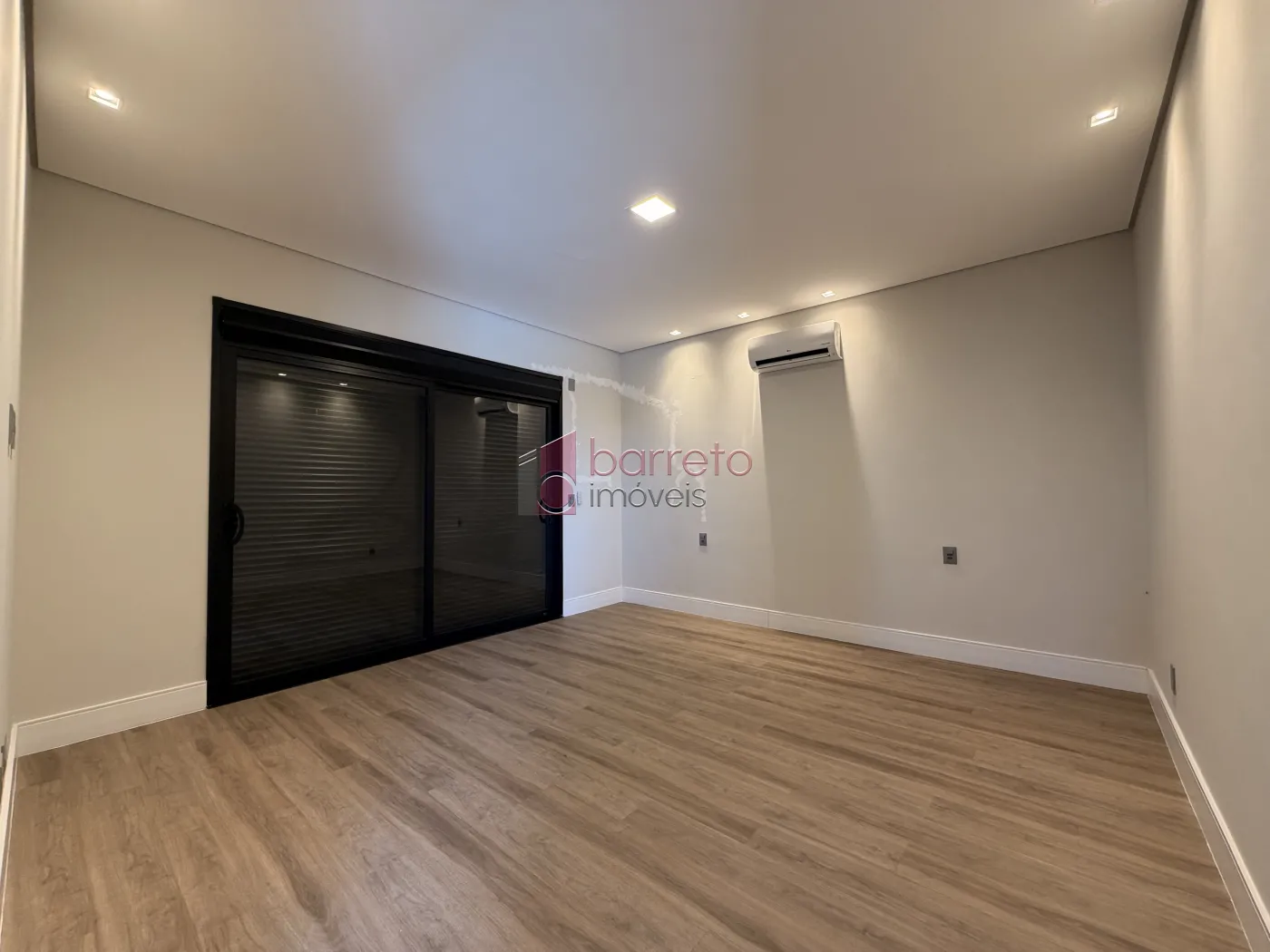 CASA TÉRREA À VENDA – 03 QUARTOS – RESERVA SANTA MÔNICA – ITUPEVA/SP
