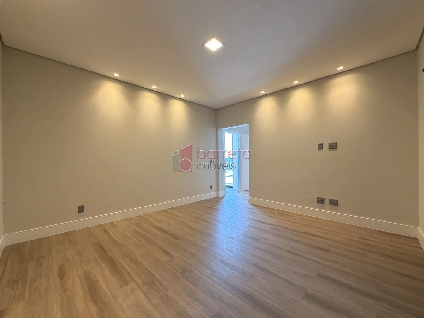 CASA TÉRREA À VENDA – 03 QUARTOS – RESERVA SANTA MÔNICA – ITUPEVA/SP