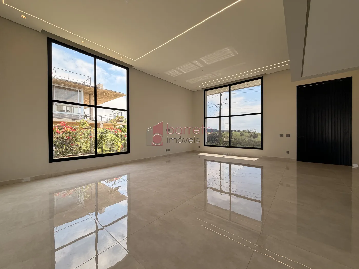 CASA TÉRREA À VENDA – 03 QUARTOS – RESERVA SANTA MÔNICA – ITUPEVA/SP