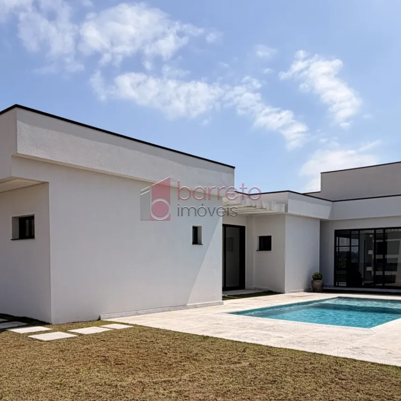 CASA TÉRREA À VENDA – 03 QUARTOS – RESERVA SANTA MÔNICA – ITUPEVA/SP