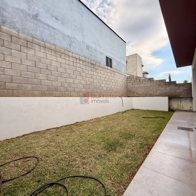 CASA À VENDA COM 3 DORMITÓRIOS NO CONDOMÍNIO PHYTUS – ITUPEVA/SP