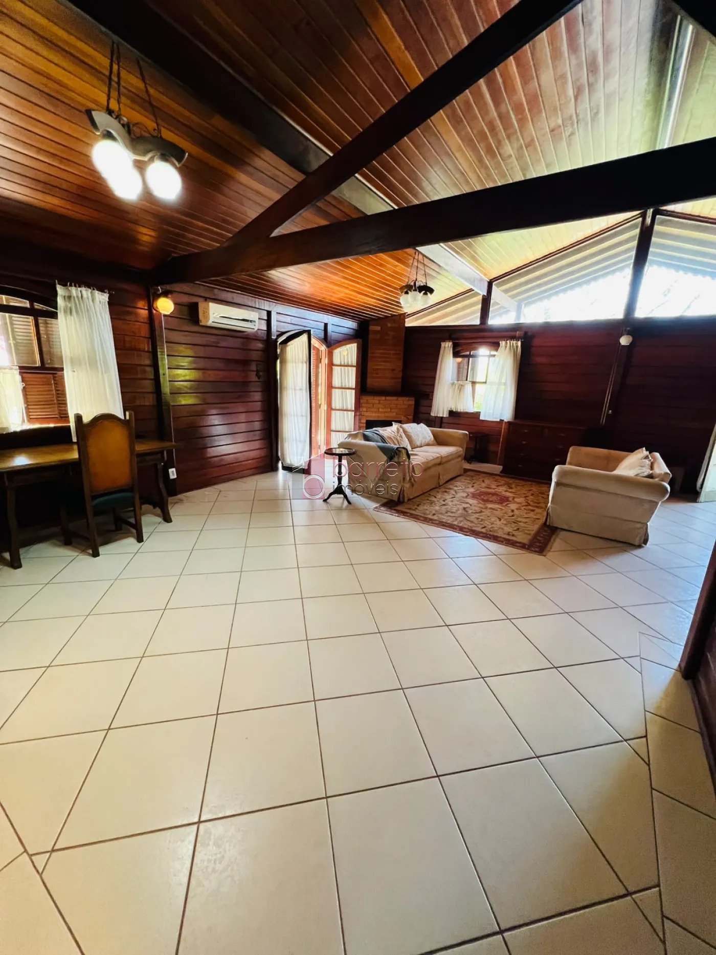 CASA TÉRREA MOBILIADA PARA LOCAÇÃO CONDOMÍNIO NEW PARK TÊNIS – ITUPEVA/SP