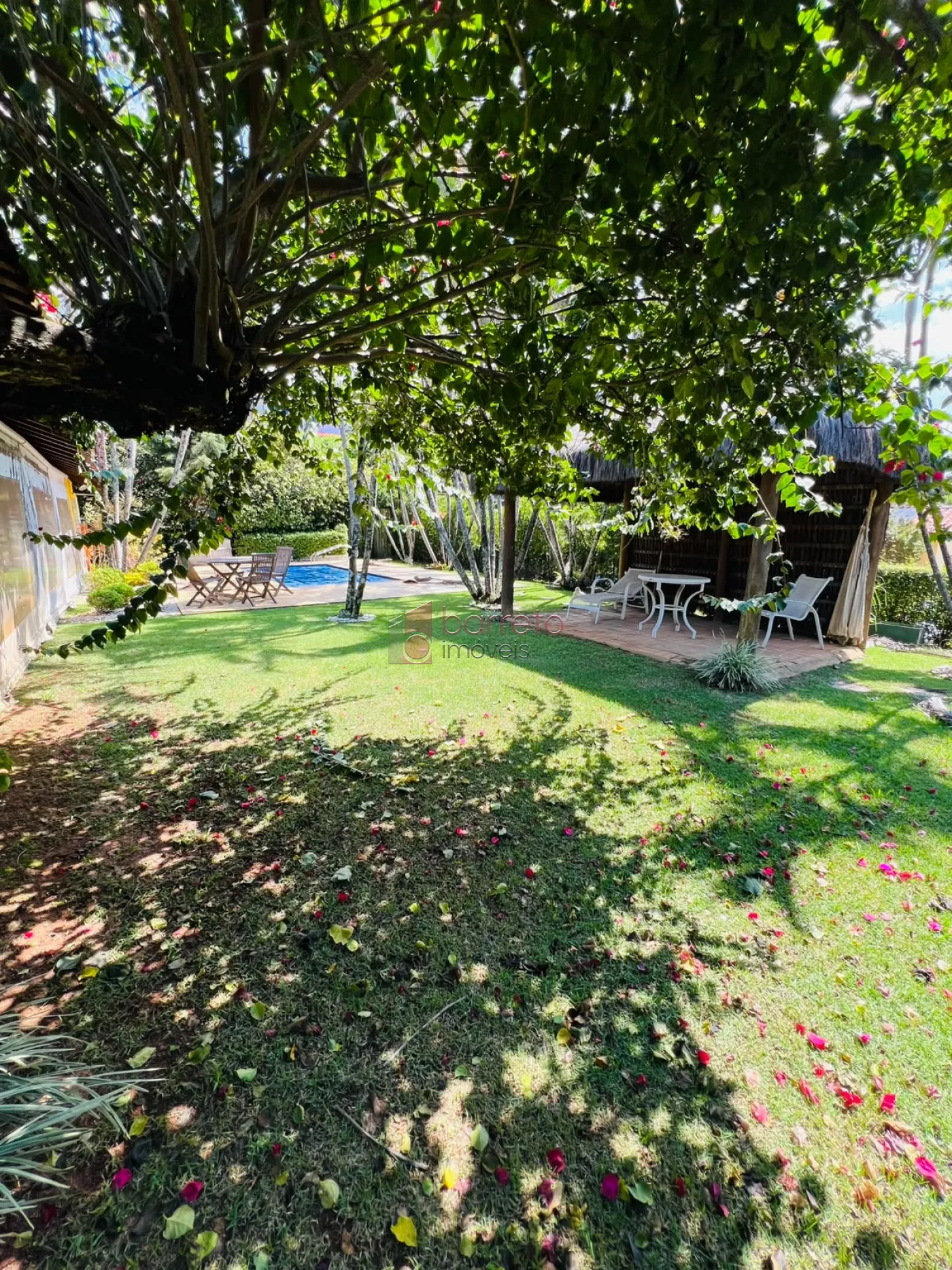 CASA TÉRREA MOBILIADA PARA LOCAÇÃO CONDOMÍNIO NEW PARK TÊNIS – ITUPEVA/SP