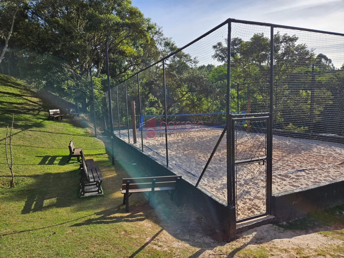 EXCELENTE TERRENO À VENDA NO CONDOMÍNIO RESIDENCIAL DOS LAGOS EM ITUPEVA/SP
