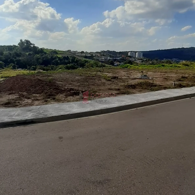 TERRENO DECLIVE  À VENDA ESQUINA, LOCALIZADO NO JARDIM JAPÃO, NA CIDADE DE ITUPEVA SP.