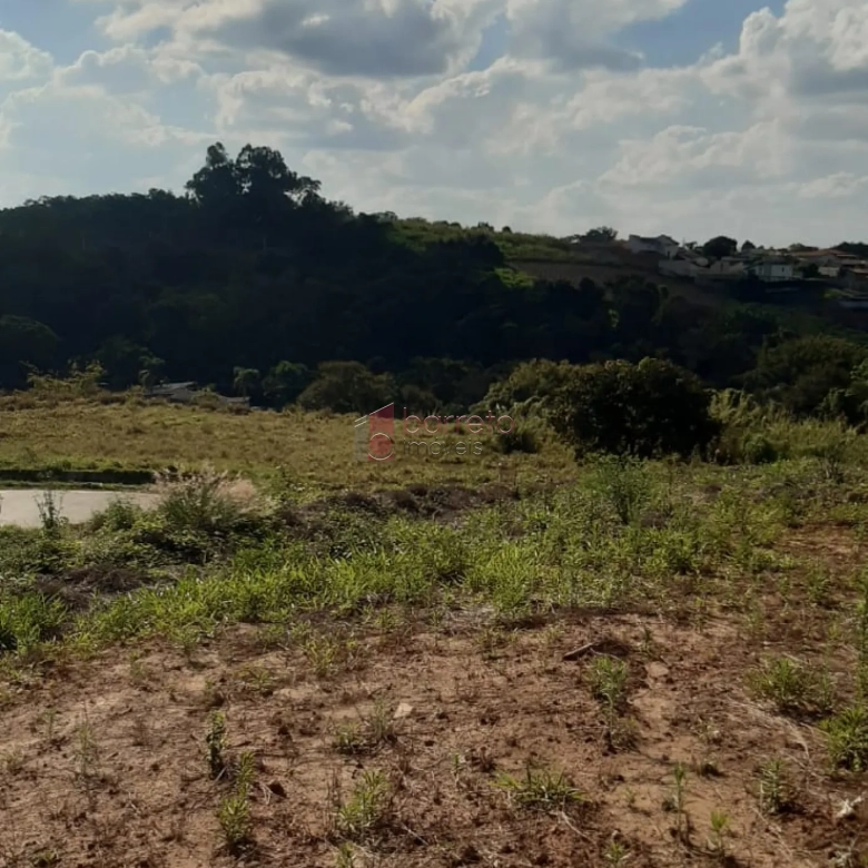 TERRENO DECLIVE  À VENDA ESQUINA, LOCALIZADO NO JARDIM JAPÃO, NA CIDADE DE ITUPEVA SP.