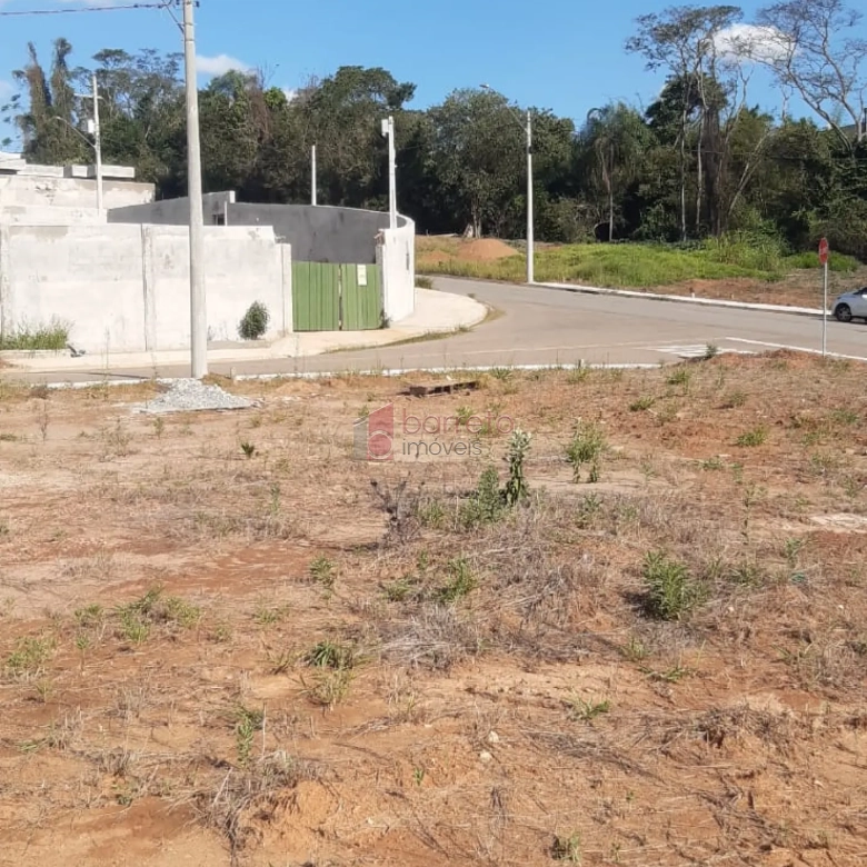 TERRENO DECLIVE  À VENDA ESQUINA, LOCALIZADO NO JARDIM JAPÃO, NA CIDADE DE ITUPEVA SP.