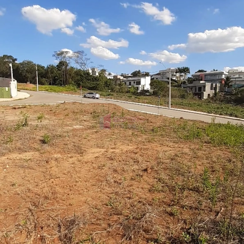 TERRENO DECLIVE  À VENDA ESQUINA, LOCALIZADO NO JARDIM JAPÃO, NA CIDADE DE ITUPEVA SP.